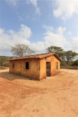 simsearch:700-05810218,k - Mud House, Pai Mateus, Cabaceiras, Paraiba, Brazil Stock Photo - Rights-Managed, Code: 700-05810230