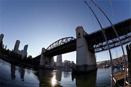 simsearch:700-03739482,k - Burrard Bridge, Vancouver, British Columbia, Canada Stock Photo - Rights-Managed, Code: 700-05822049