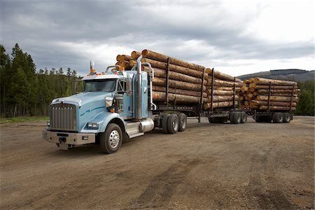 shipping (moving goods) - Logging Truck Stock Photo - Rights-Managed, Code: 700-05837596