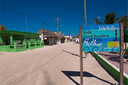 signs for mexicans - Village of Holbox, Isla Holbox, Quintana Roo, Mexico Foto de stock - Con derechos protegidos, Código: 700-05854915