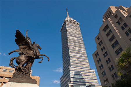 statues - Statue équestre et tours, Distrito Federal, Mexico, Mexique Photographie de stock - Rights-Managed, Code: 700-05974096