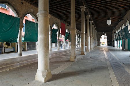 Historic Market Hall, Venice, Veneto, Italy Stock Photo - Rights-Managed, Code: 700-06009327