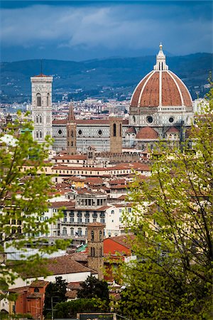 simsearch:700-06334714,k - Basilica di Santa Maria del Fiore and City, Florence, Tuscany, Italy Stock Photo - Rights-Managed, Code: 700-06334637