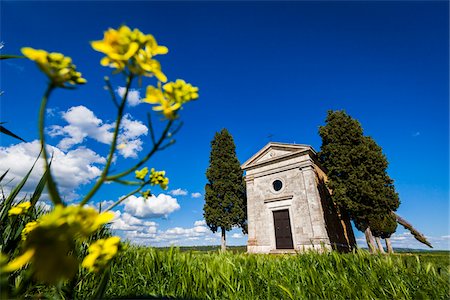 Church of Madonna di Vitaleta, San Quirico d'Orcia, Province of Siena, Tuscany, Italy Stock Photo - Rights-Managed, Code: 700-06367948