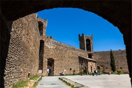 parapet - Fortress, Montalcino, Val d'Orcia, Tuscany, Italy Stock Photo - Rights-Managed, Code: 700-06367942