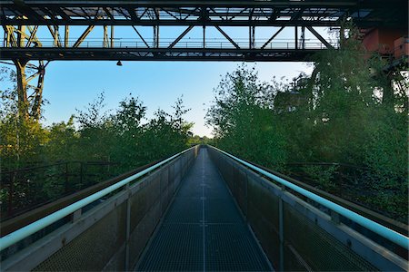 simsearch:700-06368432,k - Aerial Walkway, Landschaftspark Duisburg-Nord, Meiderich Huette, Duisburg, Ruhr Basin, North Rhine-Westphalia, Germany Stock Photo - Rights-Managed, Code: 700-06368434