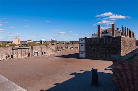 Overview of Barracks and Parade Grounds at Fort George, Citadel Hill, Halifax, Nova Scotia, Canada Foto de stock - Con derechos protegidos, Código: 700-06439160