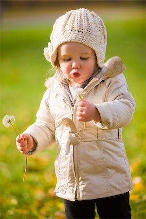 simsearch:700-07199763,k - Portrait of Baby Girl with Dandelion in Autumn, Scanlon Creek Conservation Area, Ontario, Canada Stock Photo - Rights-Managed, Code: 700-07199780