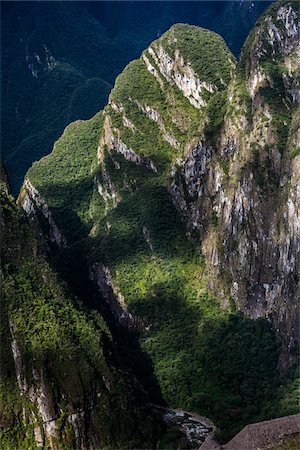 simsearch:700-07237980,k - Overhead view of the Andes Mountains at Machu Picchu in the Sacred Valley of the Incas, Peru Stock Photo - Rights-Managed, Code: 700-07238034