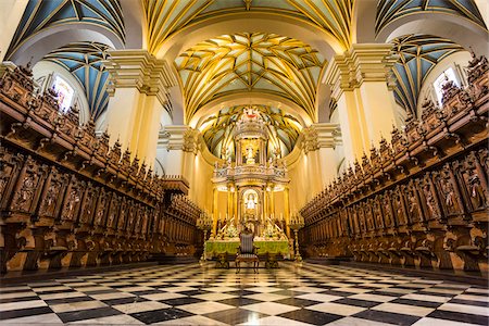 simsearch:700-07237756,k - Interior of Cathedral of Lima in Plaza de Armas, Lima, Peru Stock Photo - Rights-Managed, Code: 700-07279146