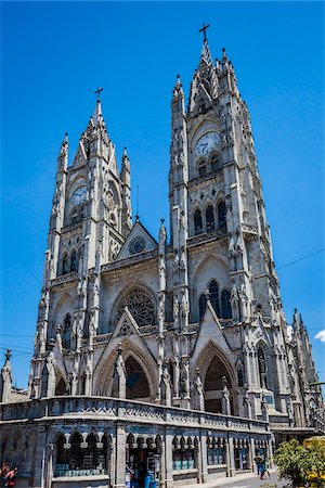 simsearch:700-05642406,k - Basilica del Voto Nacional, Quito, Ecuador Photographie de stock - Rights-Managed, Code: 700-07279288