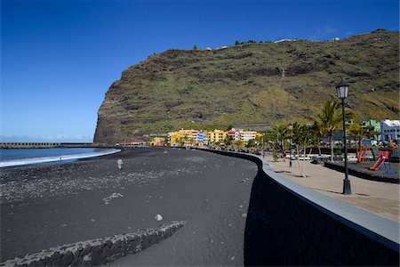 Harbour and Beach of Puerto de Tazacorte, La Palma, Santa Cruz de Tenerife, Canary Islands Foto de stock - Con derechos protegidos, Código: 700-07355352