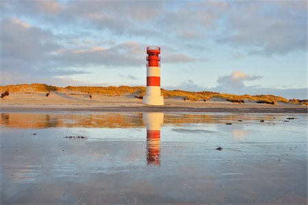 Beach with Lighthouse, Helgoland, North Sea, Schleswig-Holstein, Germany Stock Photo - Rights-Managed, Code: 700-07368537