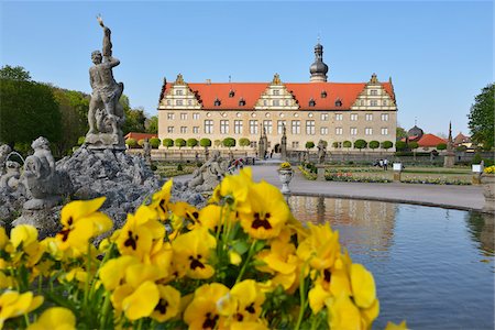 famous places in germany - Weikersheim Castle with garden, Weikersheim, Baden Wurttemberg, Germany Stock Photo - Rights-Managed, Code: 700-07564078