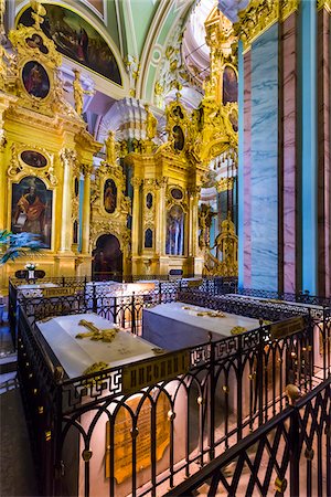 royalty - Imperial tombs and ornate interior of Saints Peter and Paul Cathedral located inside the Peter and Paul Fortress, St. Petersburg, Russia Stock Photo - Rights-Managed, Code: 700-07760172