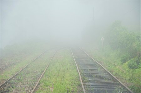 simsearch:700-07784163,k - View from Panorma Train Window with Train Tracks Fading into Fog, On Route from Ella to Kandy, Sri Lanka Stock Photo - Rights-Managed, Code: 700-07784164