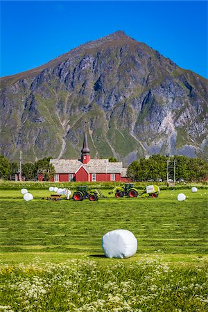 flakstad - Cutting Hay, Flakstad, Flakstadoya, Lofoten Archipelago, Norway Stock Photo - Rights-Managed, Code: 700-07784293