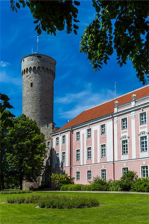 simsearch:855-08420585,k - The Governor's Garden, Estonian Parliament Buildings, Toompea Castle, Tallinn, Estonia Stock Photo - Rights-Managed, Code: 700-07783770