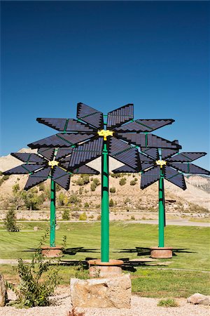 solar panel usa - Solar energy panels in the shape of 'sunflowers', USA Stock Photo - Rights-Managed, Code: 700-07802581
