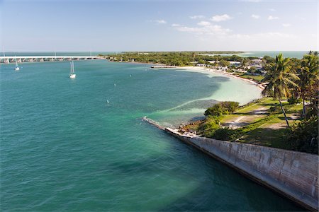 simsearch:600-02046089,k - Scenic overview of Bahia Honda Key, Florida Keys, USA Stock Photo - Rights-Managed, Code: 700-07840757