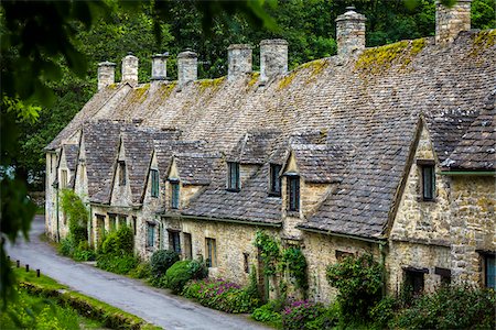 simsearch:700-08122105,k - Arlington Row, Bibury, Gloucestershire, The Cotswolds, England, United Kingdom Foto de stock - Con derechos protegidos, Código: 700-08122214