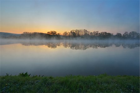 River Main at Dawn, Himmelstadt, Franconia, Bavaria, Germany Stock Photo - Rights-Managed, Code: 700-08225289