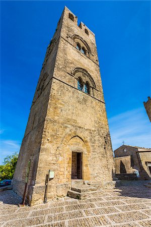 simsearch:841-07540569,k - The ancient King Frederick's Tower next to the Royal Cathedral (Real Duomo) in the town of Erice in Sicily, Italy Stock Photo - Rights-Managed, Code: 700-08701947