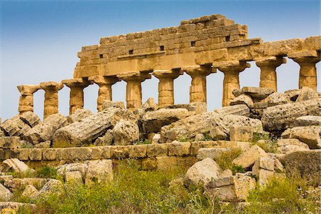 simsearch:700-08702035,k - Selinunte an Ancient Greek City and Archaeological Site in Sicily, Italy Stock Photo - Rights-Managed, Code: 700-08701981