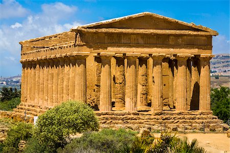 simsearch:700-08702035,k - Temple of Concordia at Valle dei Templi in Ancient Greek City at Agrigento, Sicily, Italy Stock Photo - Rights-Managed, Code: 700-08702028