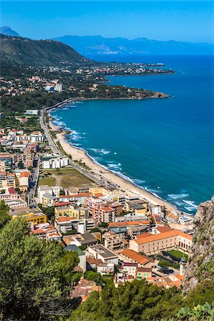 Overview of Cefalu, Sicily, Italy Photographie de stock - Rights-Managed, Code: 700-08713411