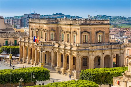 simsearch:700-08723105,k - The magnificent city hall, Ducezio Palace in the Old Town of Noto in the Province of Syracuse in Sicily, Italy Stock Photo - Rights-Managed, Code: 700-08723158