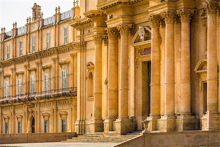 simsearch:700-08723105,k - The grand entrance with stone pillars at the Noto Cathedral in the city of Noto in the Province of Syracuse in Sicily, Italy Stock Photo - Rights-Managed, Code: 700-08723153