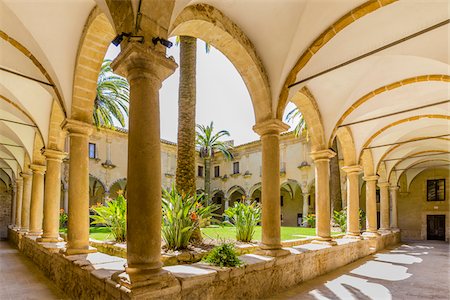 Cloisters at Vescovado Catholic Church, Caltagirone, Sicily, Italy Stock Photo - Rights-Managed, Code: 700-08723191