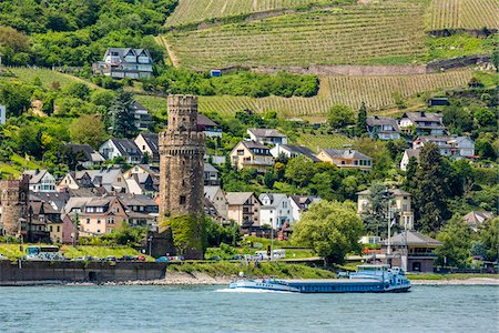 simsearch:700-03891116,k - River boat travelling along the Rhine at Oberwesel with its historical watch tower, between Rudesheim and Koblenz, Germany Stock Photo - Rights-Managed, Code: 700-08973622