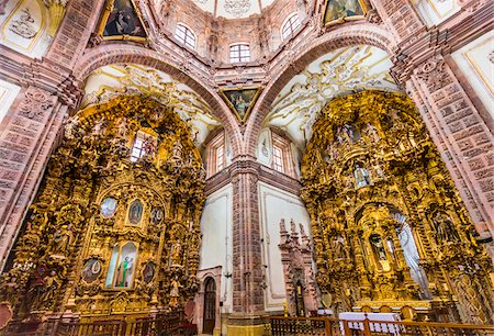 simsearch:600-02694280,k - Interior of the Templo Valenciana Church showing the ornate altars with their gilded carvings, Guanajuato City, Mexico Stock Photo - Rights-Managed, Code: 700-09071046