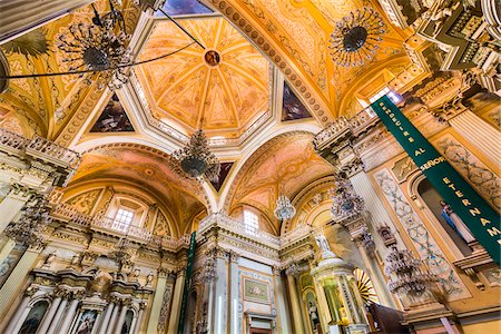 Ceilings of the ornate baroque interior of the Basilica of Our Lady of Guanajuato, Guanajuato City, Mexico Stock Photo - Rights-Managed, Code: 700-09071055