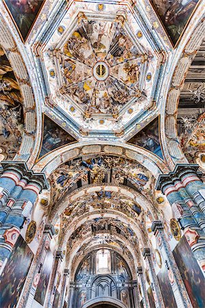 Elaborate murals painted on the arched ceiling in the Sanctuary of Atotonilco in Atotonilco, Guanajuato State, Mexico Stock Photo - Rights-Managed, Code: 700-09071076