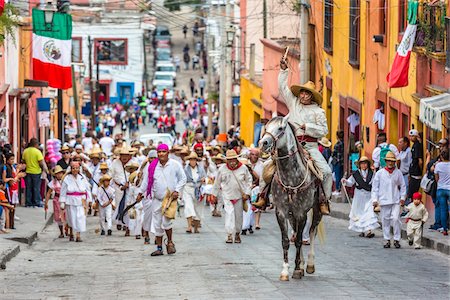 festivity (ceremonious and special festive occasion) - Re-enactment of the historic peasant revolt for Mexican Independence Day celebrations in San Miguel de Allende, Mexico Photographie de stock - Rights-Managed, Code: 700-09088194