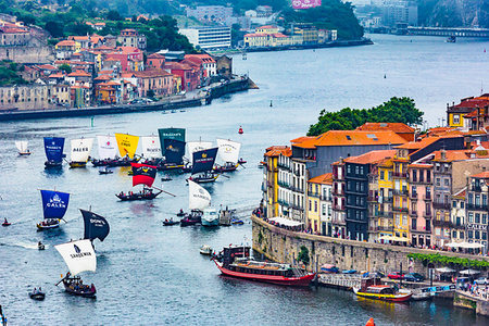 simsearch:700-07849673,k - Traditional boats in the harbor in Porto, Norte, Portugal Stock Photo - Rights-Managed, Code: 700-09226637