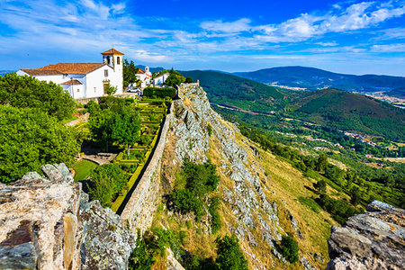 simsearch:400-05724379,k - Looking out from the gardens at the Castle of Marvao with an overview of the municipality of Marvao in the Portalegre District in Portugal Stock Photo - Rights-Managed, Code: 700-09226804