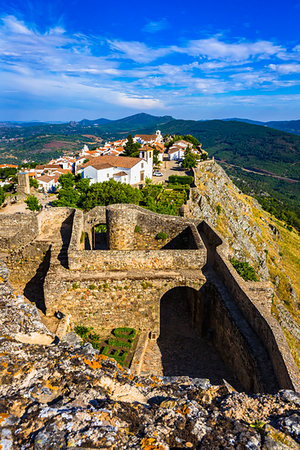 simsearch:700-03891116,k - Looking down from the stone walls of the Castle of Marvao onto the municipality of Marvao in Portalegre District in Portugal Stock Photo - Rights-Managed, Code: 700-09226806