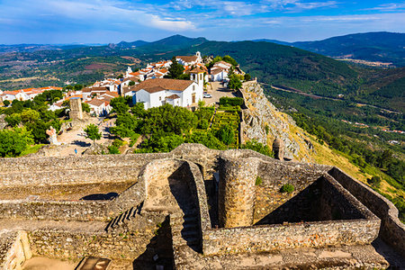simsearch:400-05724379,k - Looking down from the stone walls of the Castle of Marvao onto the municipality of Marvao in Portalegre District in Portugal Stock Photo - Rights-Managed, Code: 700-09226807