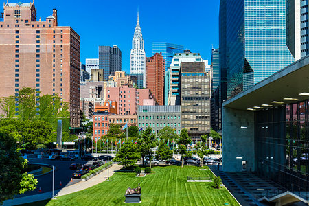 simsearch:700-07744961,k - Grounds outside the United Nations Headquarters in New York City, New York, USA Photographie de stock - Rights-Managed, Code: 700-09226832