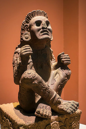 Ancient Azetec sculpture in the National Museum of Anthropology (Museo Nacional de Antropologia) in Mexico City, Mexico Stock Photo - Rights-Managed, Code: 700-09226907