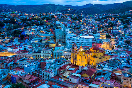 simsearch:600-01717152,k - Overview of city at dusk with the Guanajuato Basilica painted in yellow in Guanajuato City, Guanajuato, Mexico Stock Photo - Rights-Managed, Code: 700-09226924