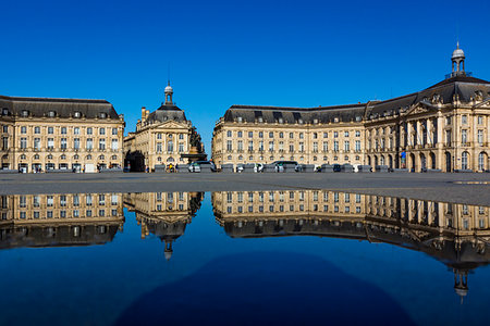 simsearch:841-06501064,k - Place de la Bourse and the Miroir d'eau in Bordeaux, Gironde, France Stock Photo - Rights-Managed, Code: 700-09236301