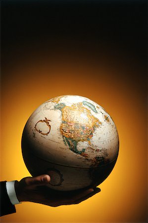 simsearch:700-00362048,k - Hand Holding Globe North America Stock Photo - Rights-Managed, Code: 700-00008695