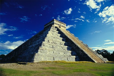 simsearch:700-00183783,k - Chichen Itza Mexico Stock Photo - Rights-Managed, Code: 700-00003924