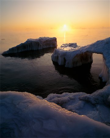 simsearch:700-00013865,k - Lake Ontario Lyndeshores Conservation Area Ontario, Canada Stock Photo - Rights-Managed, Code: 700-00015075