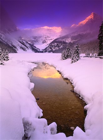 simsearch:700-00549253,k - Winter Sunrise Lake Louise, Banff National Park Alberta, Canada Stock Photo - Rights-Managed, Code: 700-00015470